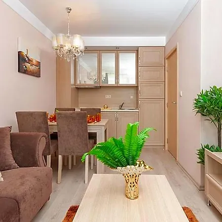 Aparthotel Harmony Saint 4*